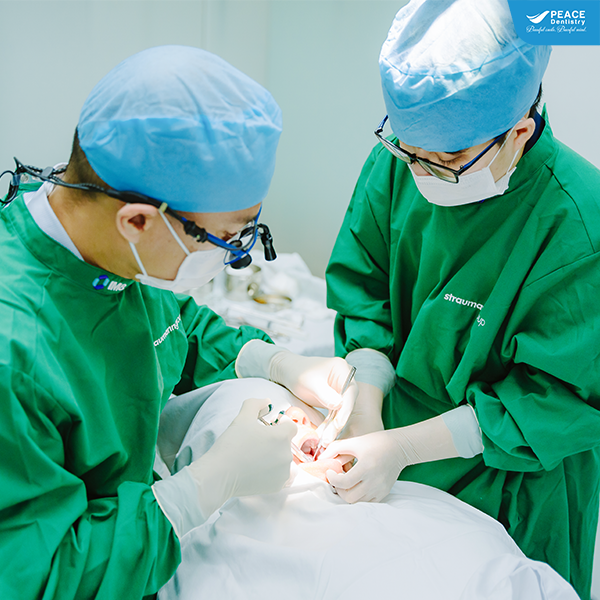 máy cắm implant hiện đại ps500 led