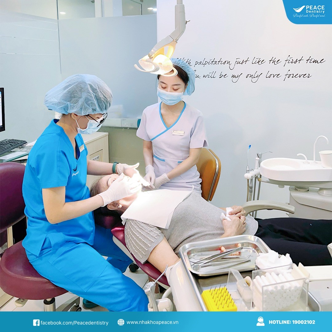 cách phòng ngừa bọc răng sứ bị hôi miệng