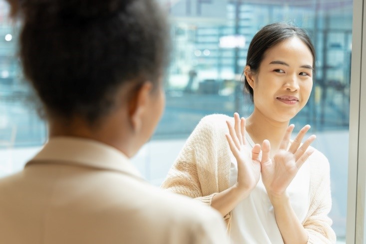 chân răng bị hôi gây ảnh hưởng gì