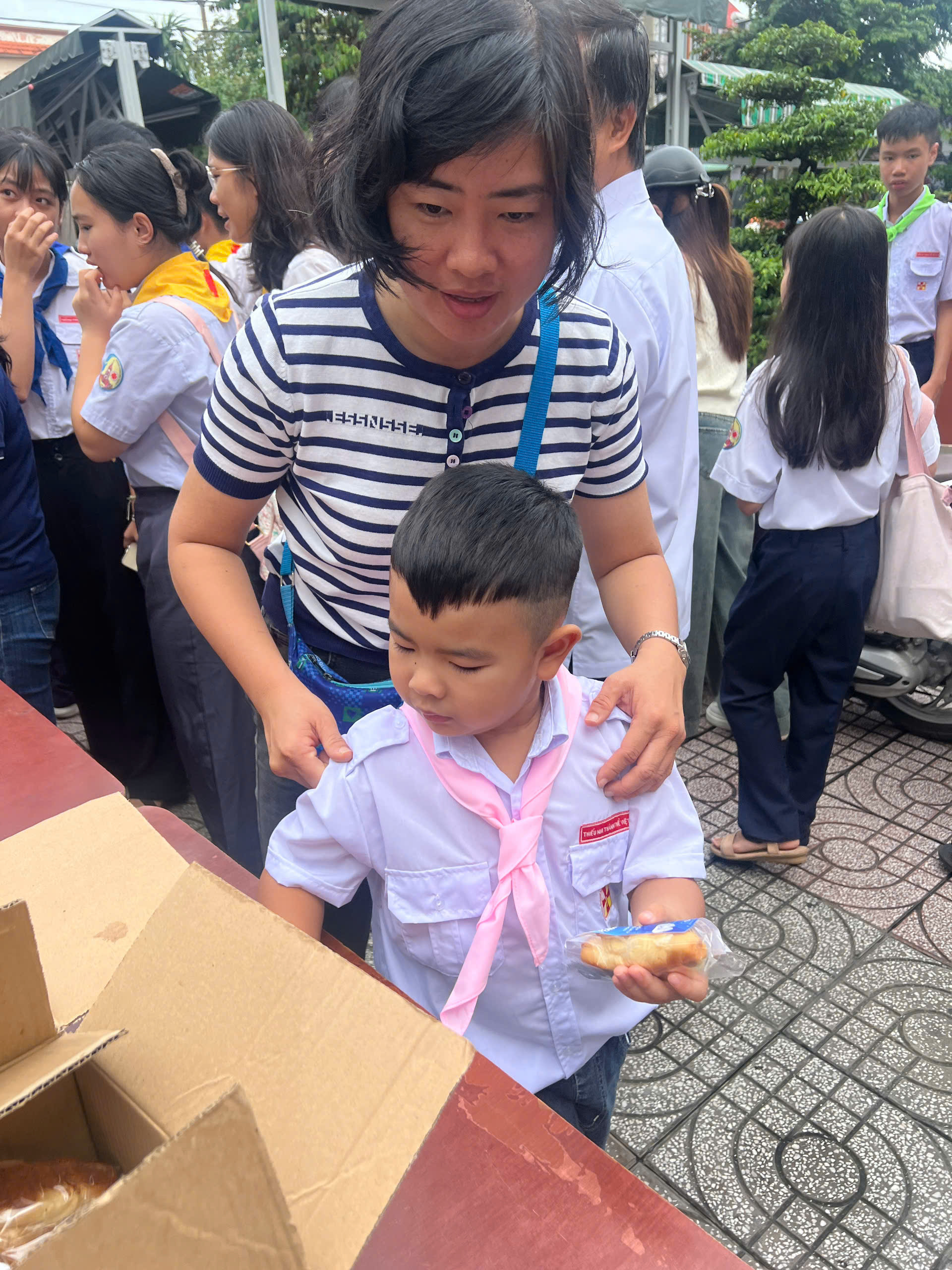 peace dentistry đồng hành cùng các bé tại nhà thờ thánh tâm 3