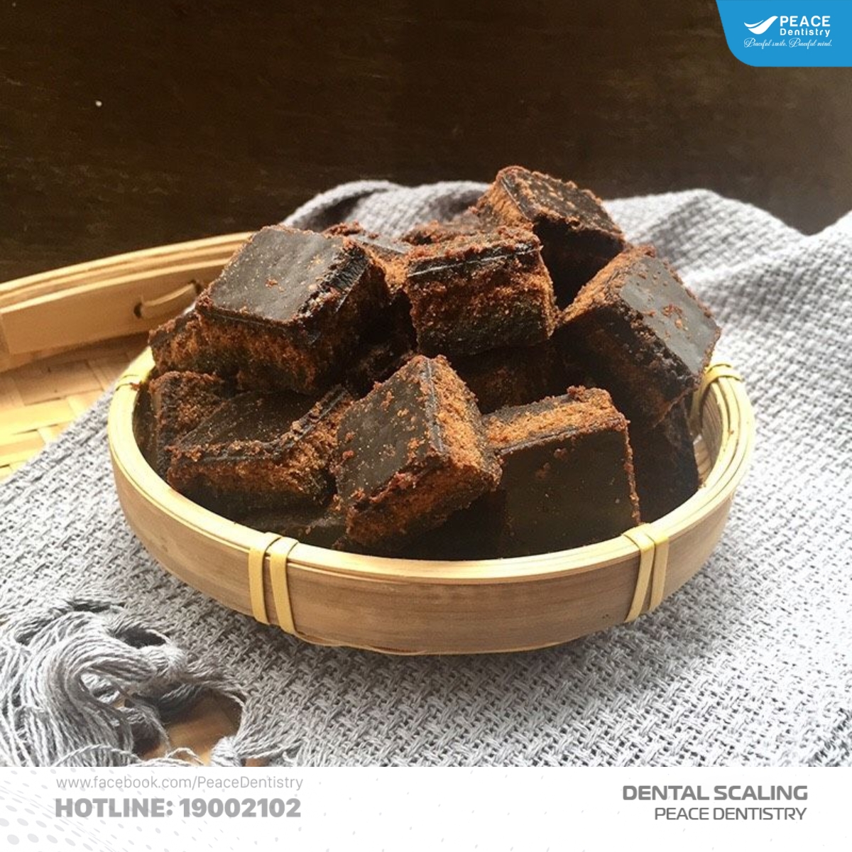 lấy cao răng tại nhà bằng đường nâu