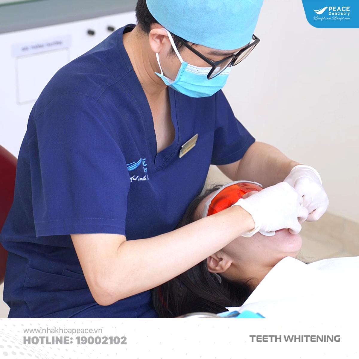 thực hiện tẩy trắng răng tại nha khoa